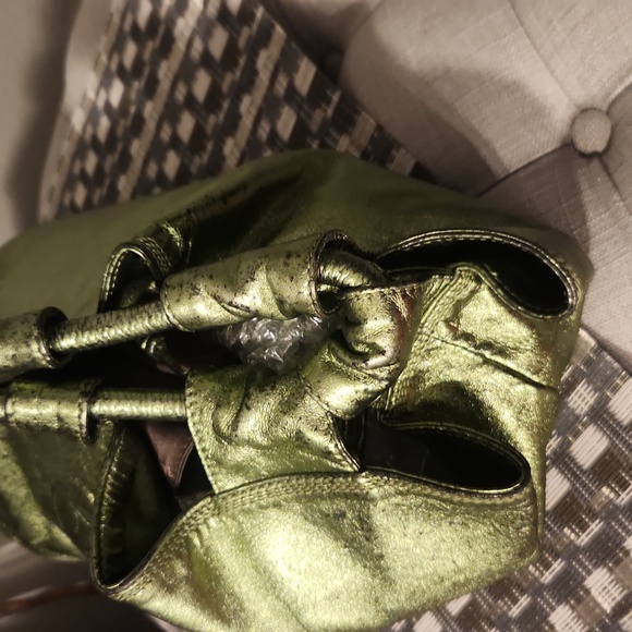 Loewe Metallic Green Leather Napa Aire Handbag - Picture 4 of 16